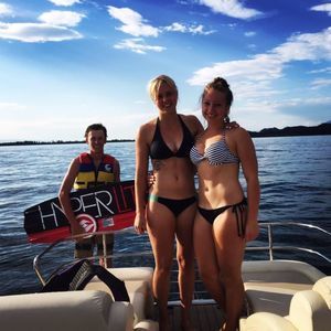 Meet your Posher, Zena